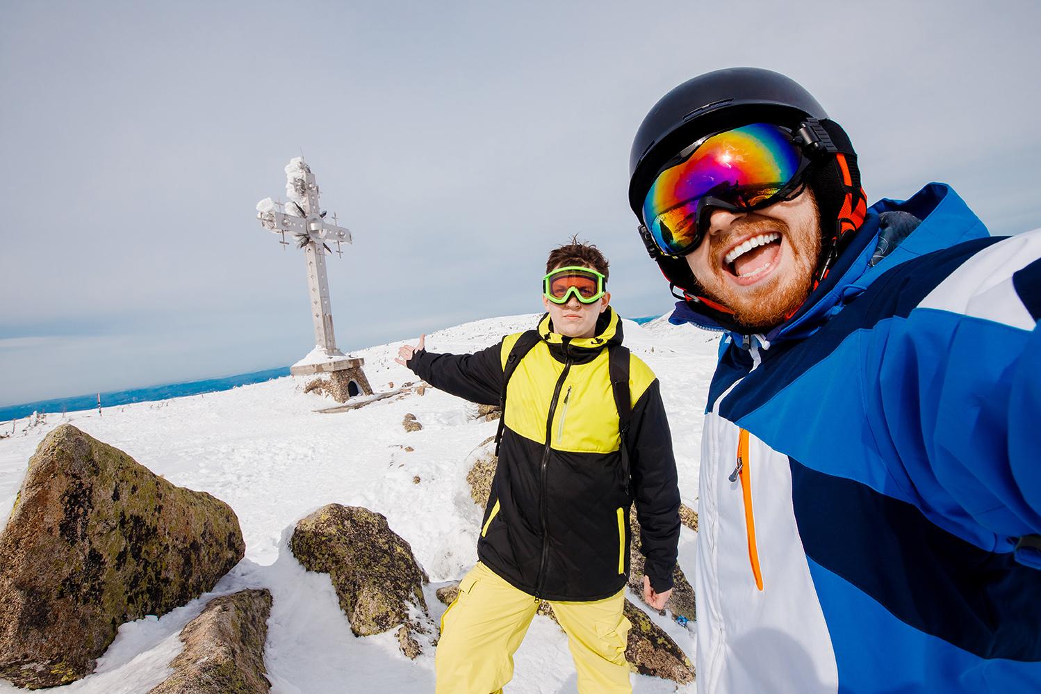 Selfie,Guy,Sportsman,Goes,On,Normal,Skiing,On,Slope,With